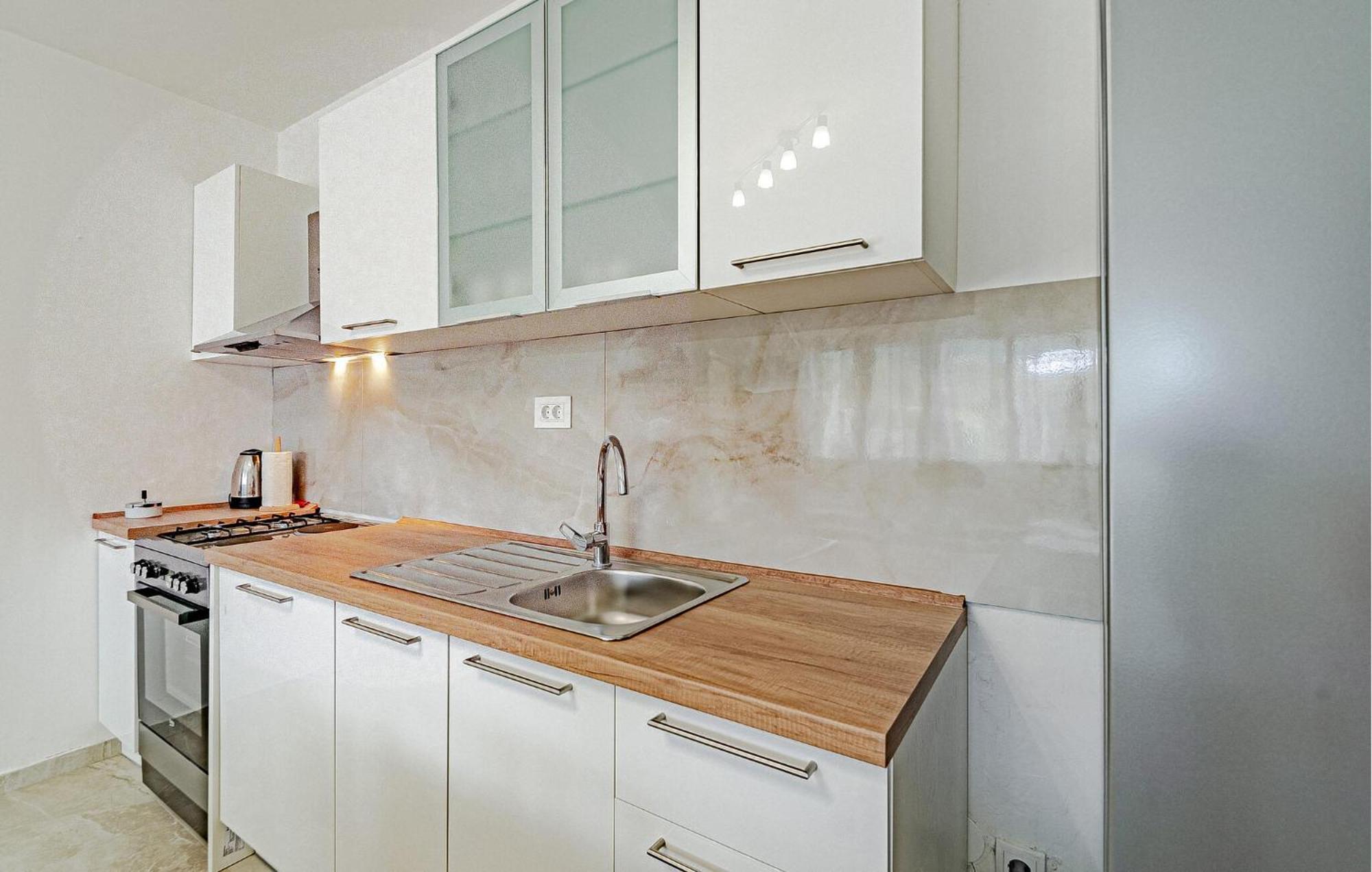 Stunning Home In Crnja Luka With Wifi Prigradica Exterior photo